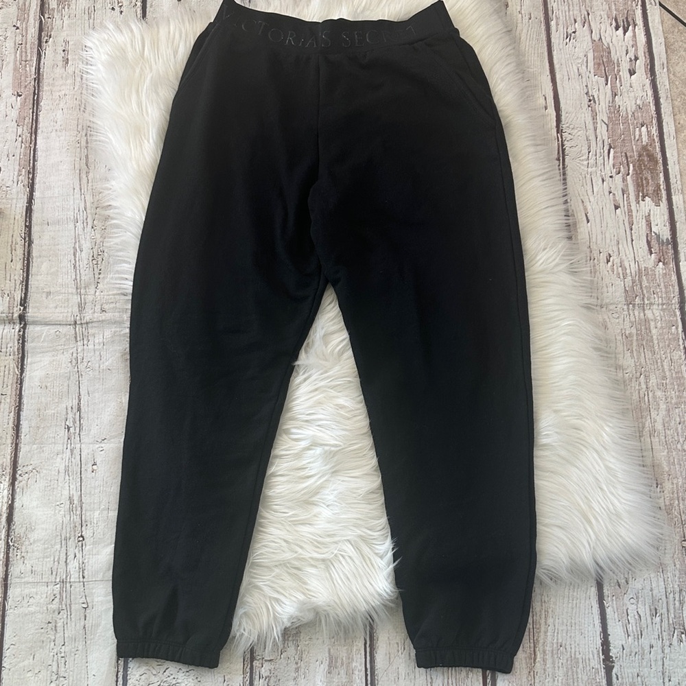 Victoria's Secret Logo Waistband Fleece Joggers - Classic Black Size Medium - Picture 2 of 7